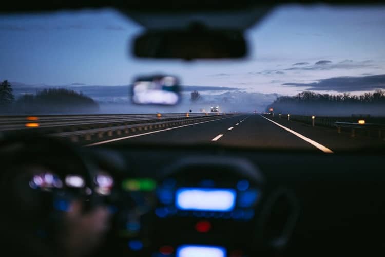Qué necesito saber para conducir un coche en el extranjero por trabajo o vacaciones