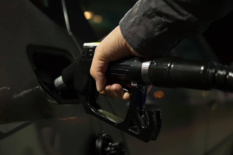 Los mejores consejos para reducir el combustible con un sistema híbrido