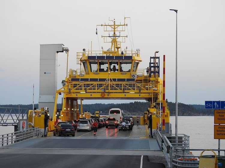 todo sobre transporte de vehiculos en ferry